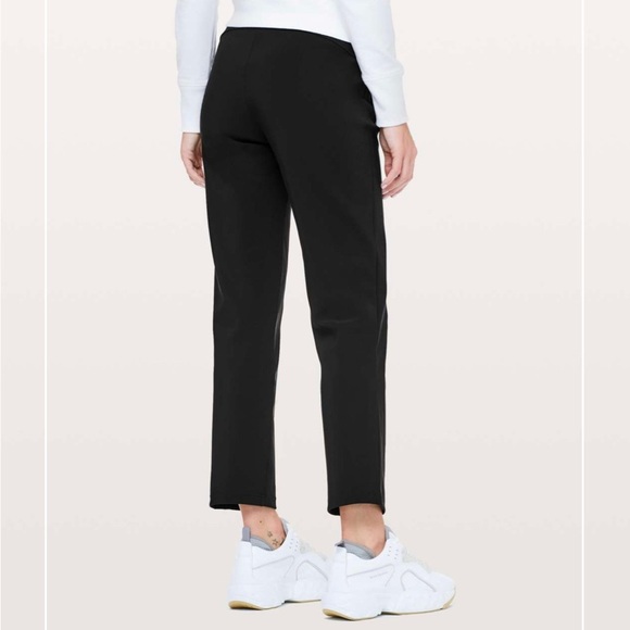 LULULEMON ON THE MOVE BLACK PULL-ON STRETCH TROUSER PANT WOMEN SIZE 6 - Picture 2 of 8